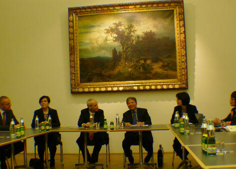 Bộ trưởng Bộ Tư pháp Hà Hùng Cường kết thúc tốt đẹp chuyến thăm và làm việc tại Cộng hòa Áo